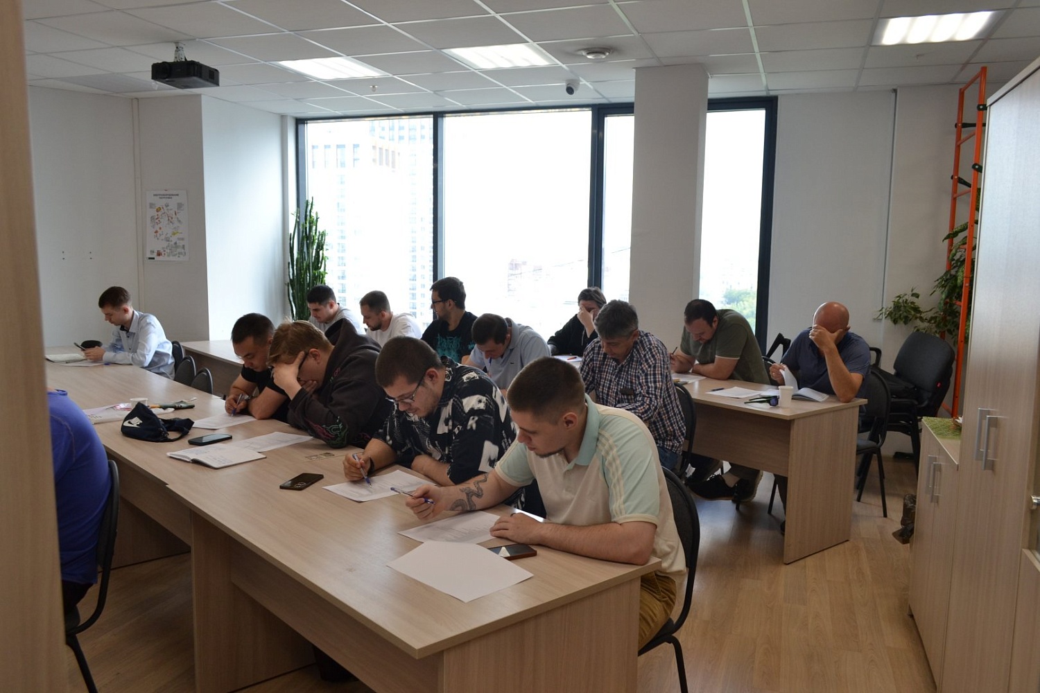 Оператор станков с ЧПУ